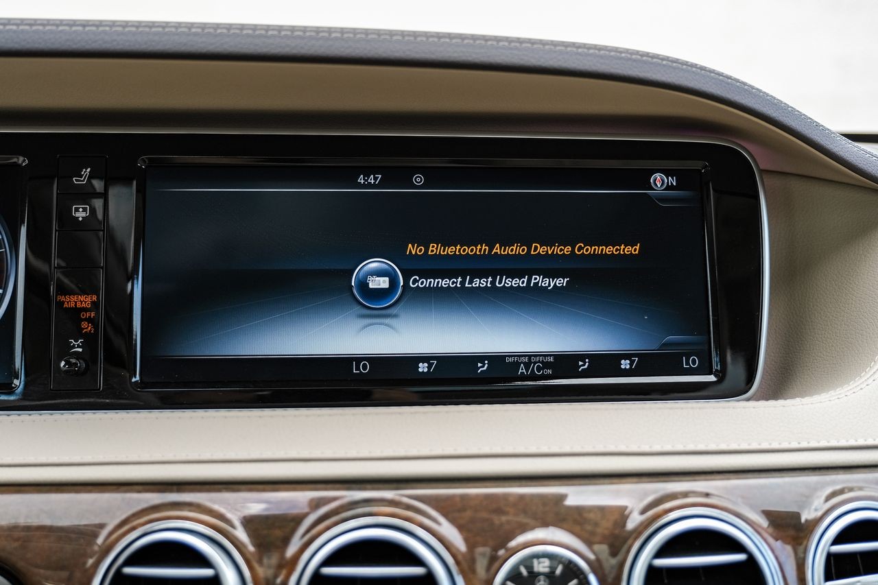 Mercedes-Benz S 550 Vehicle Main Gallery Image 32