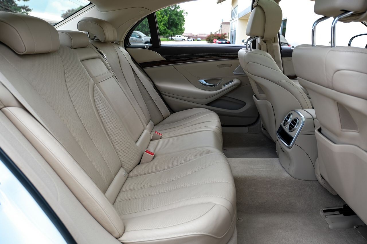 Mercedes-Benz S 550 Vehicle Main Gallery Image 37