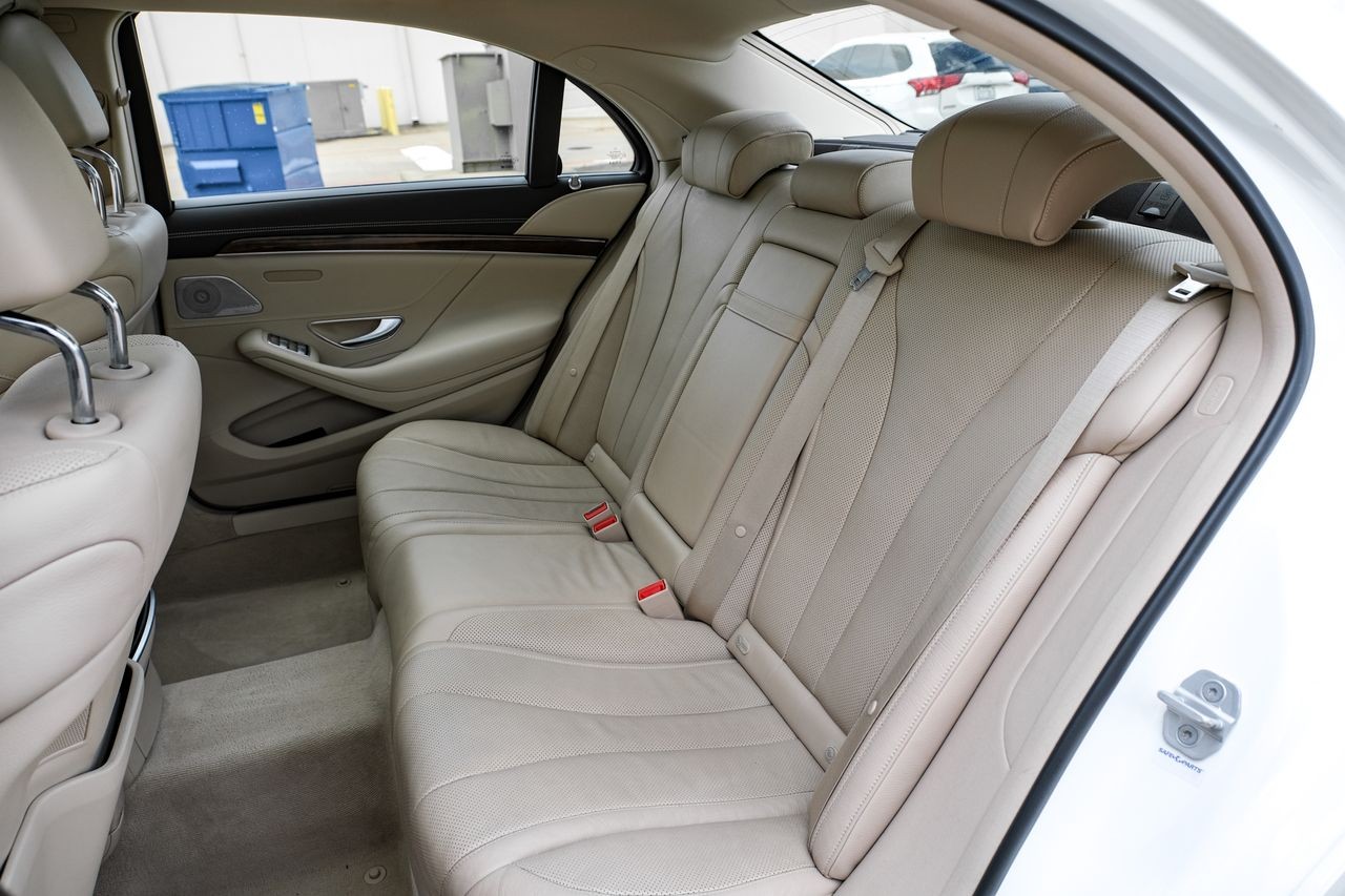 Mercedes-Benz S 550 Vehicle Main Gallery Image 40