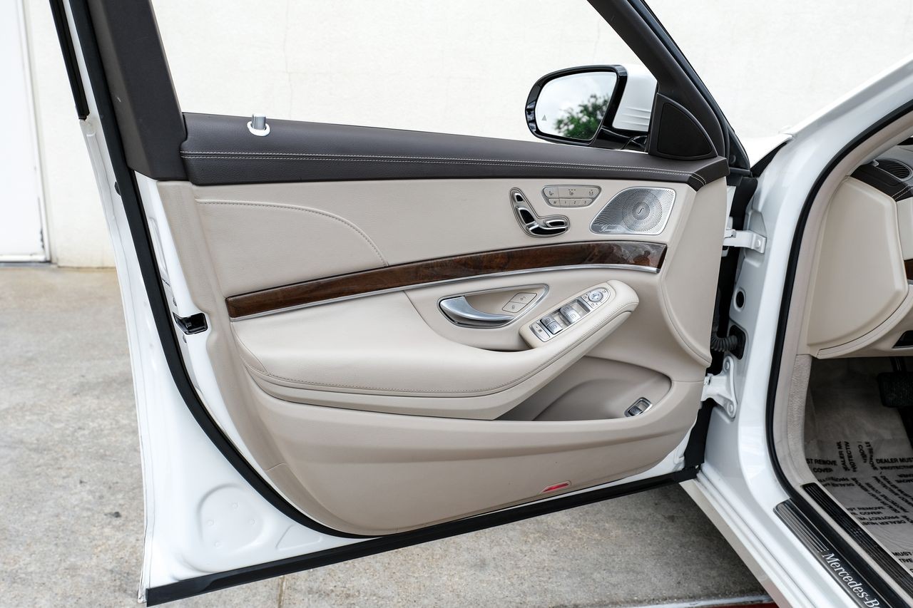 Mercedes-Benz S 550 Vehicle Main Gallery Image 41