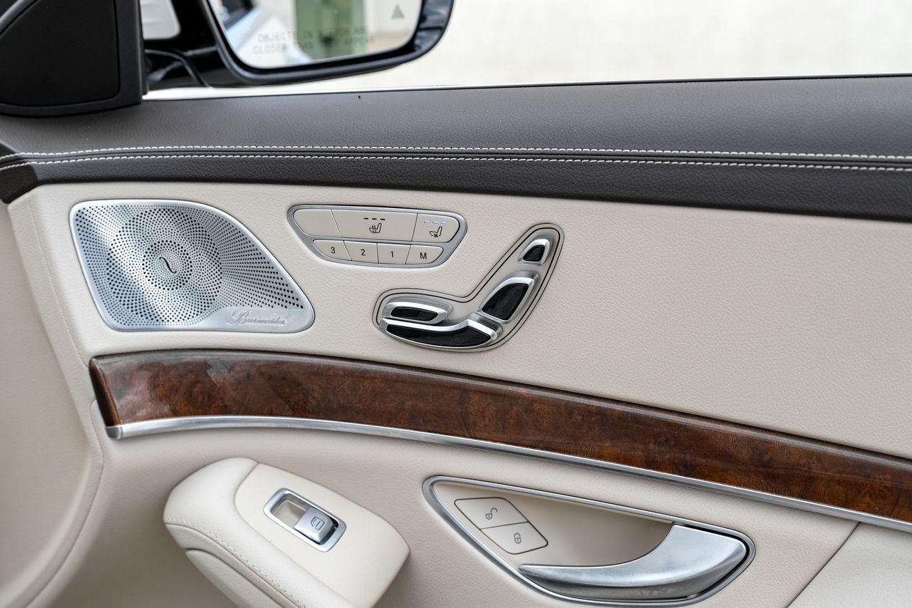 Mercedes-Benz S 550 Vehicle Main Gallery Image 44