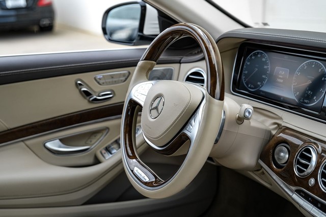Mercedes-Benz S 550 Vehicle Main Gallery Image 13
