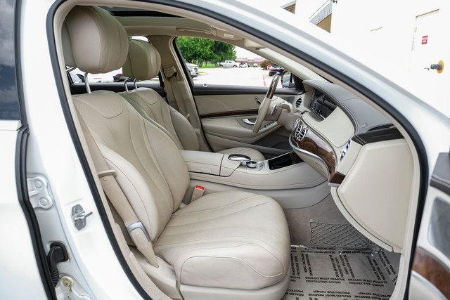 Mercedes-Benz S 550 Vehicle Main Gallery Image 35