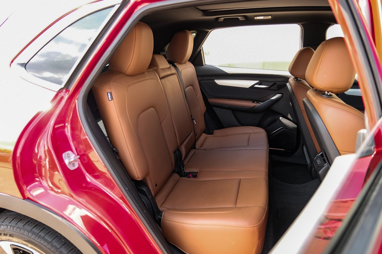 Vinfast VF 8 Vehicle Main Gallery Image 15