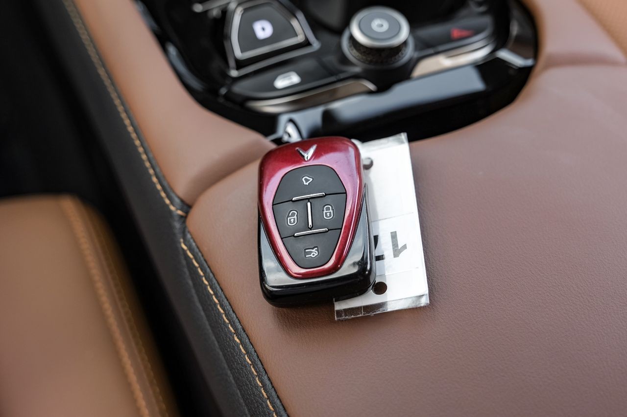 Vinfast VF 8 Vehicle Main Gallery Image 49