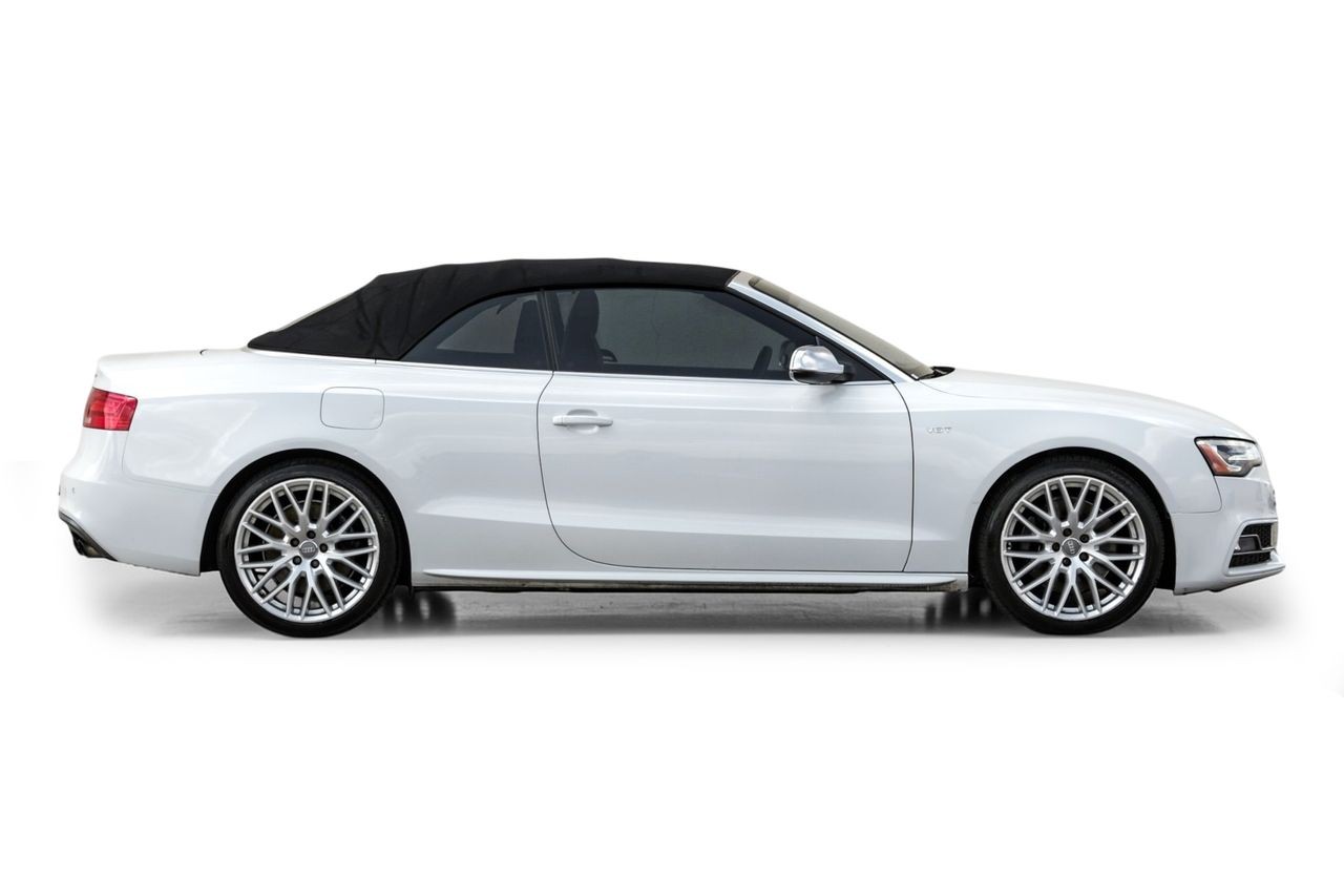 Audi S5 Vehicle Main Gallery Image 08