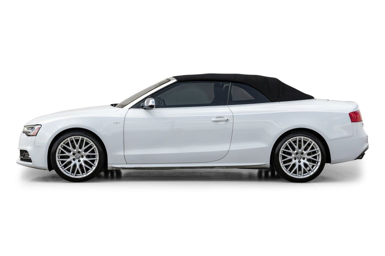 Audi S5 Vehicle Main Gallery Image 10
