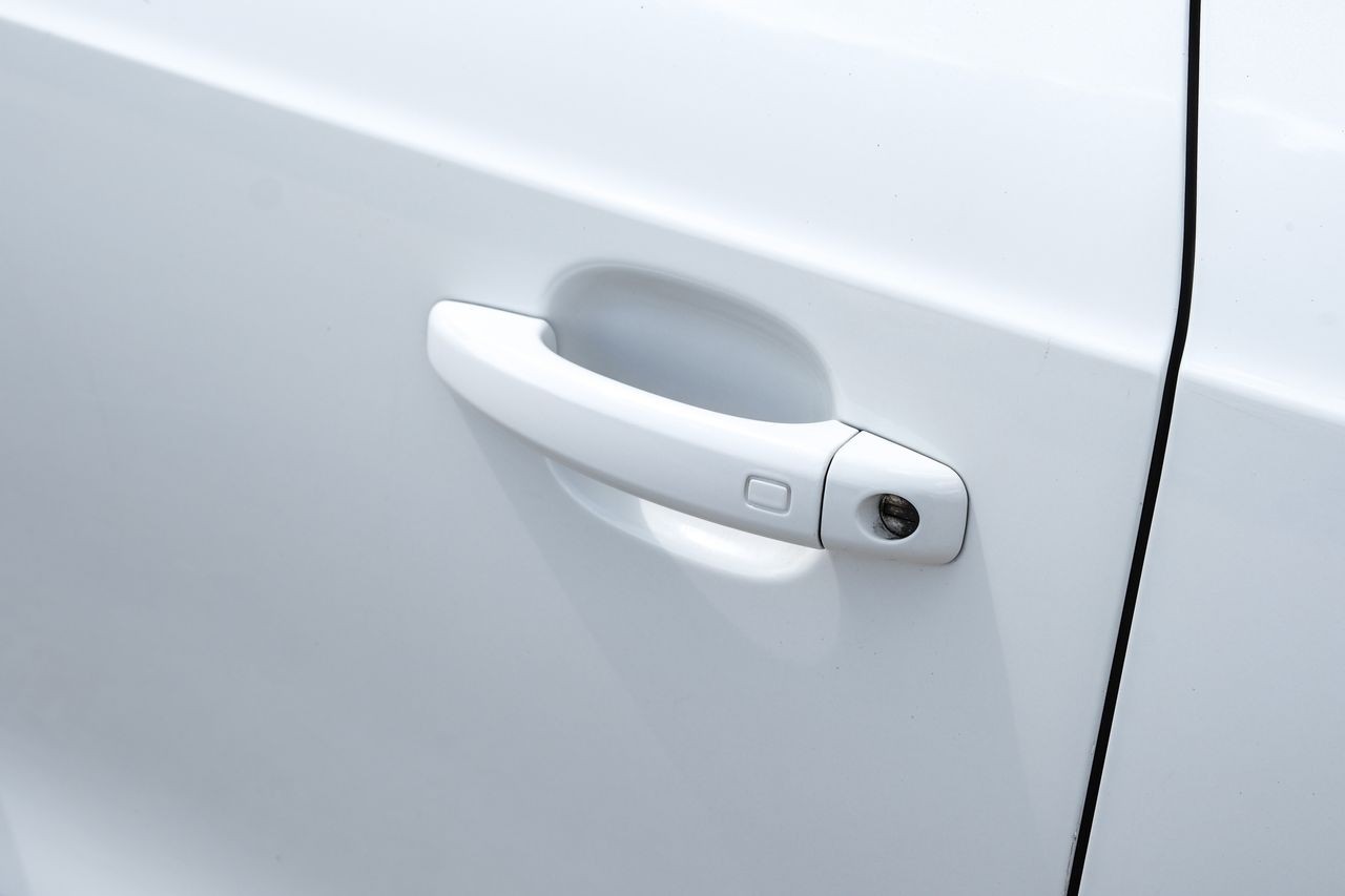 Audi S5 Vehicle Main Gallery Image 35