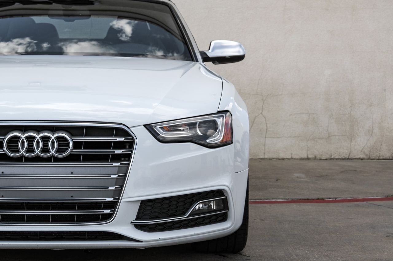 Audi S5 Vehicle Main Gallery Image 41