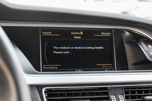 Audi S5 Vehicle Main Gallery Image 29