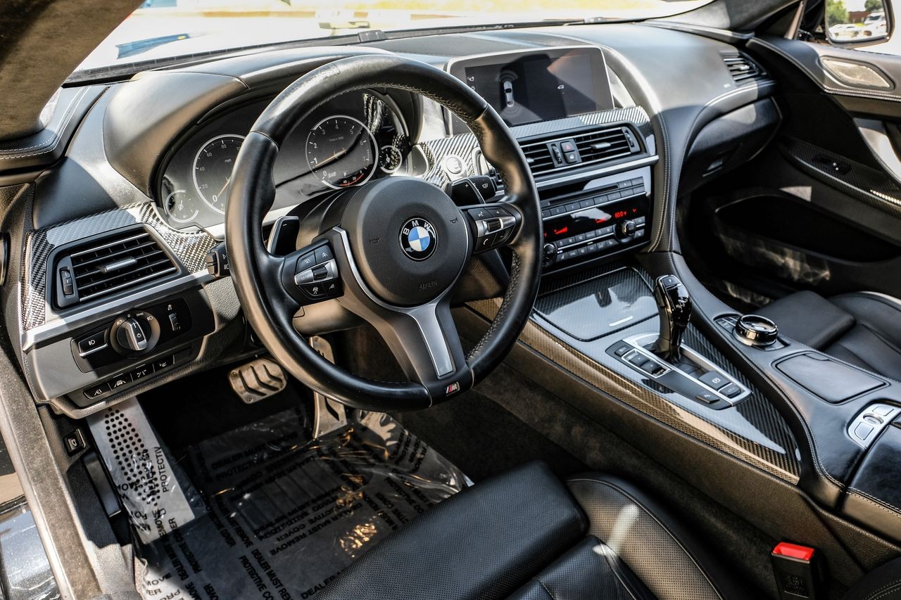 BMW 6 Series Vehicle Main Gallery Image 03