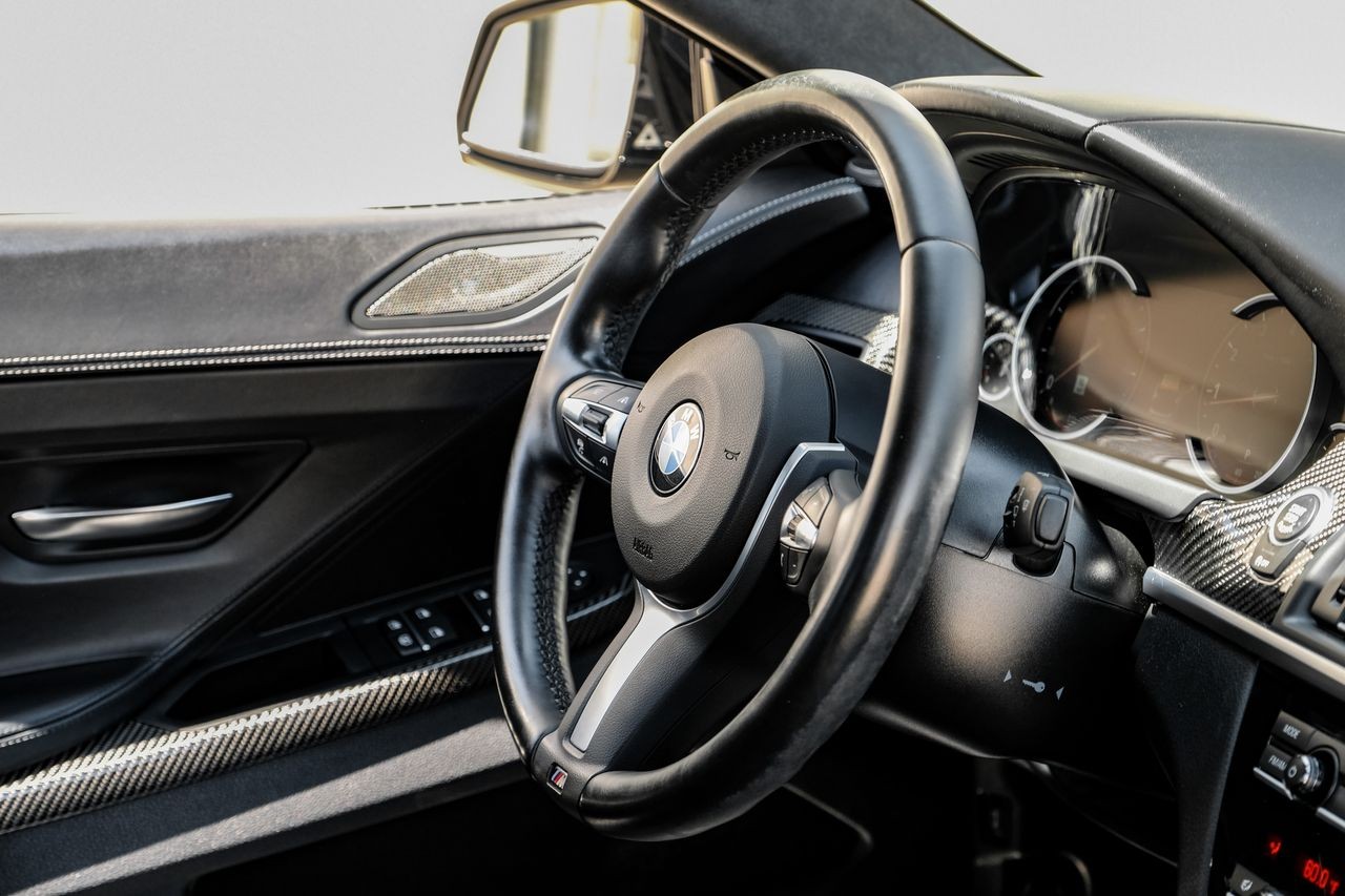 BMW 6 Series Vehicle Main Gallery Image 14