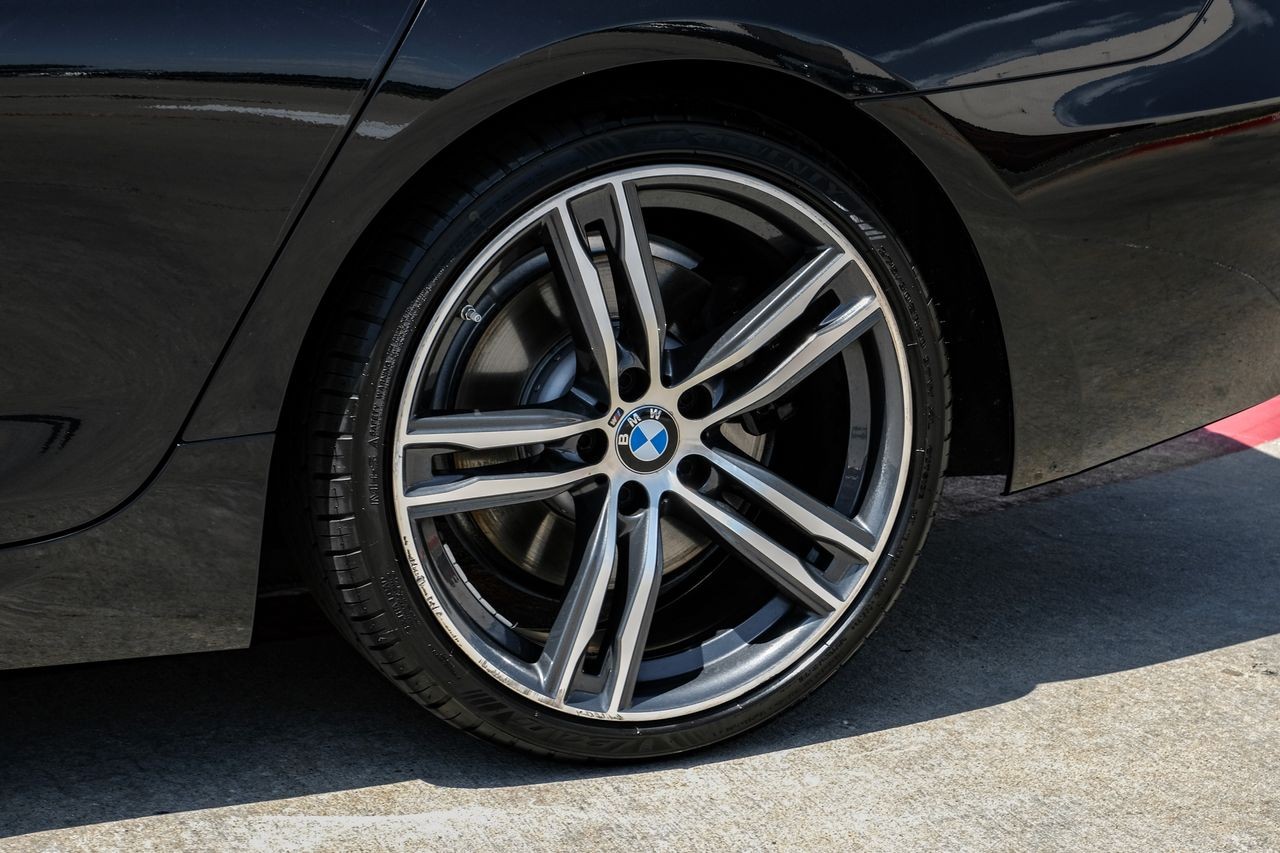 BMW 6 Series Vehicle Main Gallery Image 56