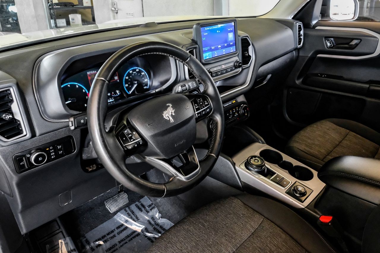 Ford Bronco Sport Vehicle Main Gallery Image 03