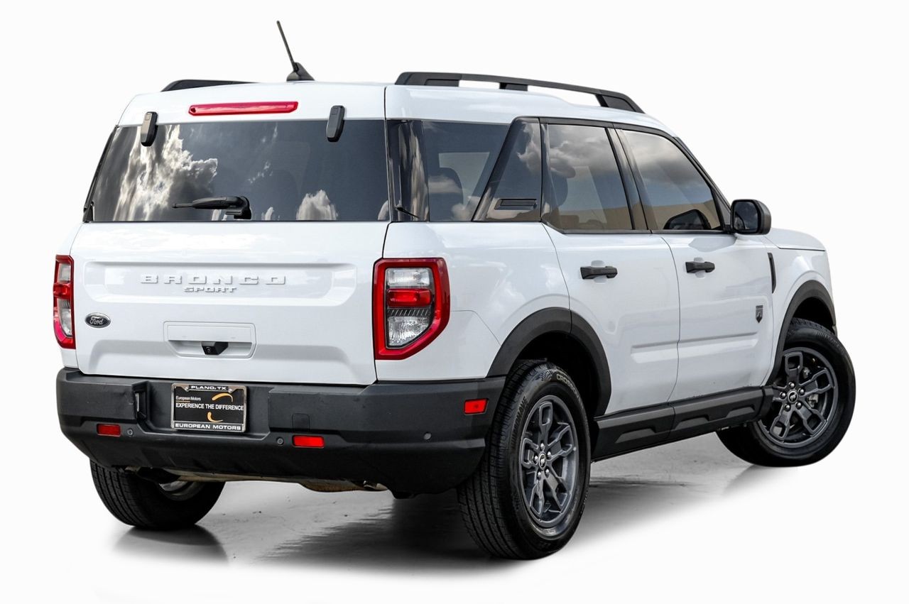 Ford Bronco Sport Vehicle Main Gallery Image 08