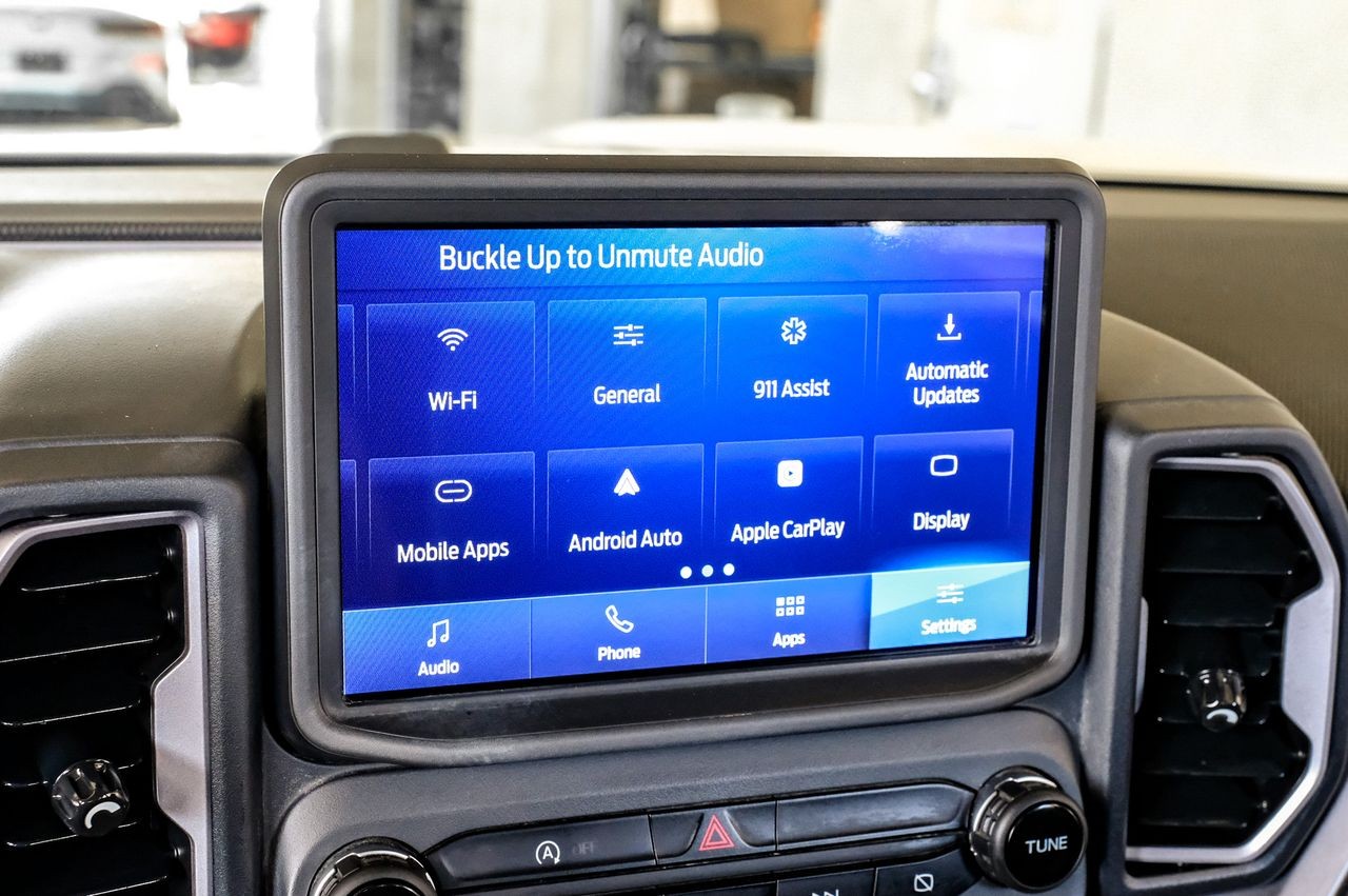 Ford Bronco Sport Vehicle Main Gallery Image 26