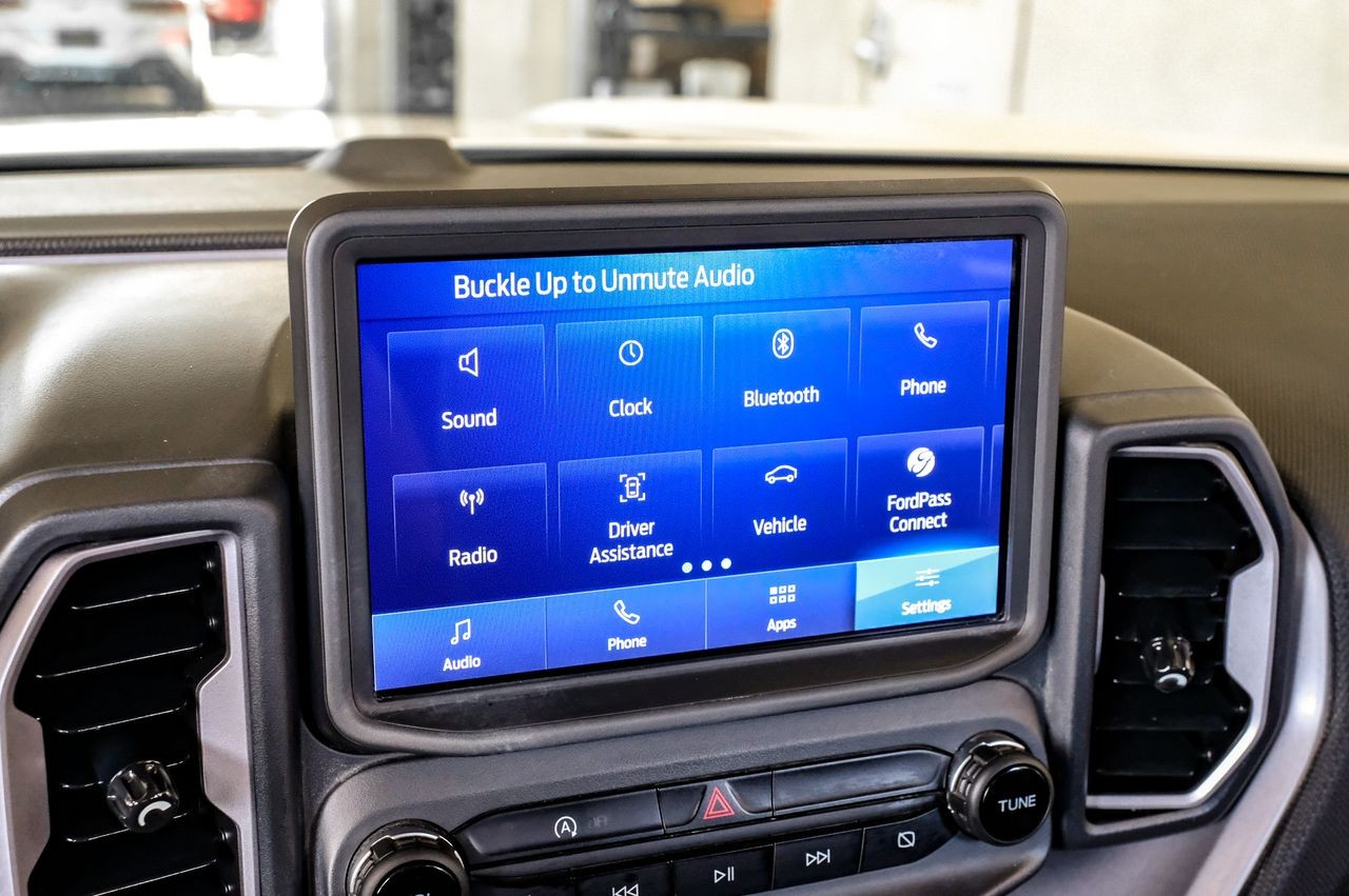Ford Bronco Sport Vehicle Main Gallery Image 28