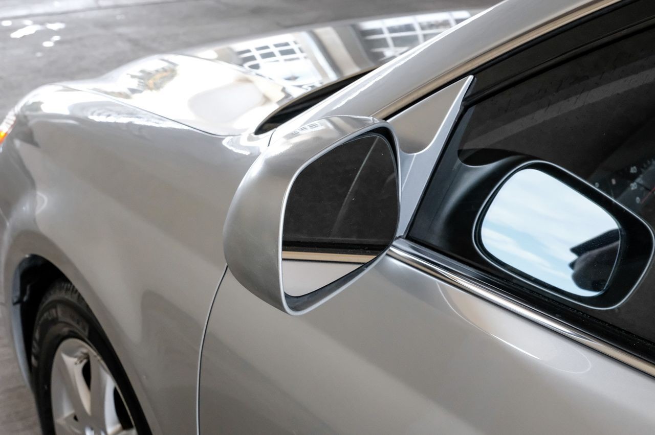 Toyota Avalon Vehicle Main Gallery Image 34
