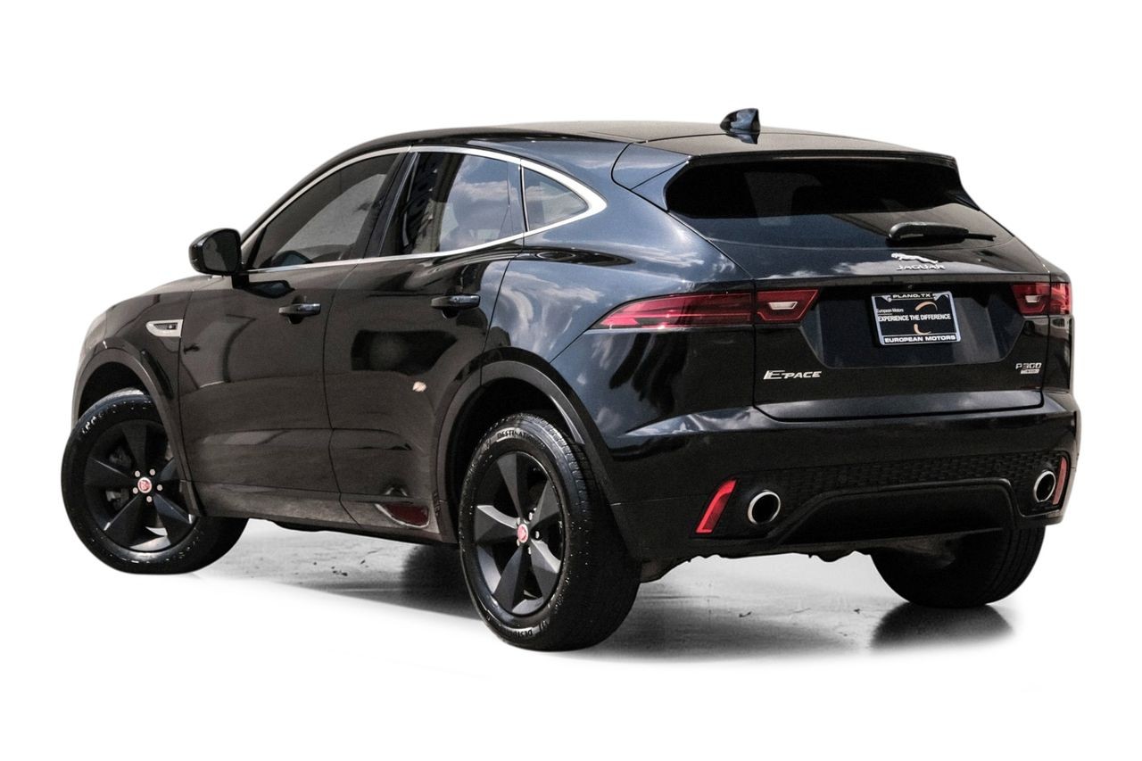 Jaguar E-Pace Vehicle Main Gallery Image 11