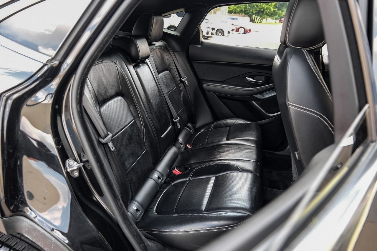 Jaguar E-Pace Vehicle Main Gallery Image 36