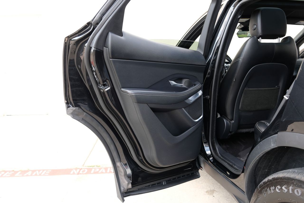 Jaguar E-Pace Vehicle Main Gallery Image 42
