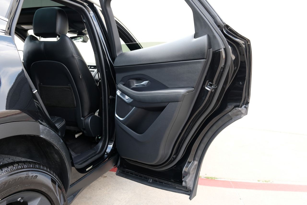 Jaguar E-Pace Vehicle Main Gallery Image 43