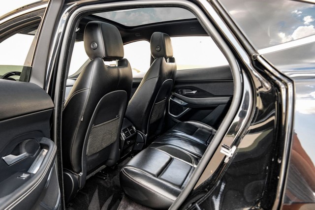Jaguar E-Pace Vehicle Main Gallery Image 38