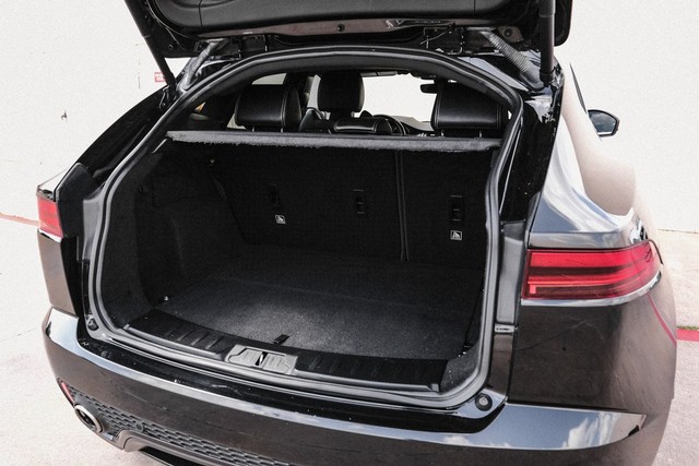 Jaguar E-Pace Vehicle Main Gallery Image 46
