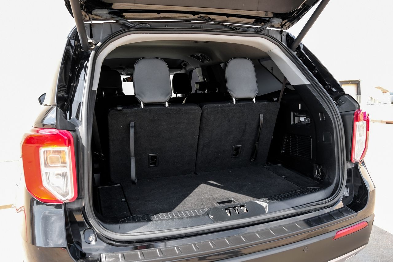 Ford Explorer Vehicle Main Gallery Image 47