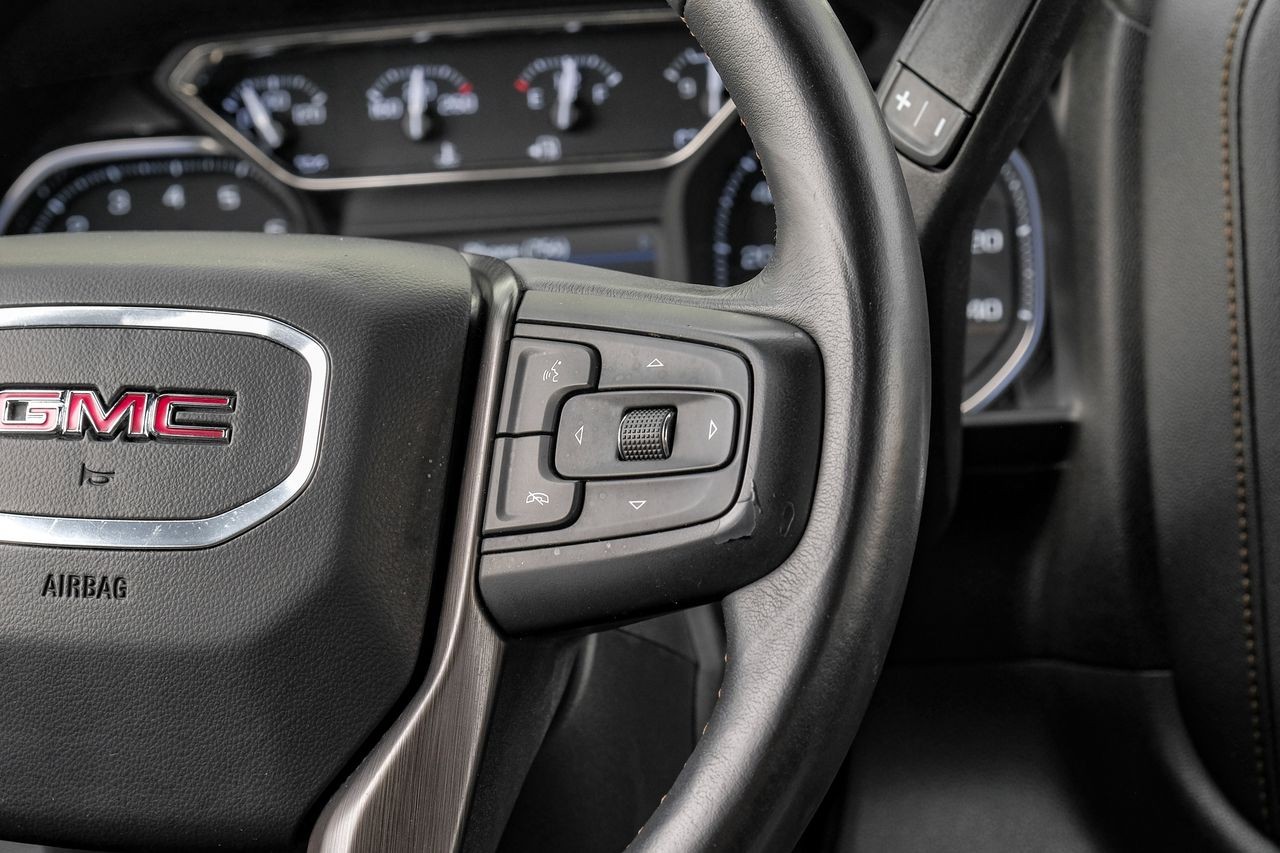 GMC Sierra 1500 Vehicle Main Gallery Image 18