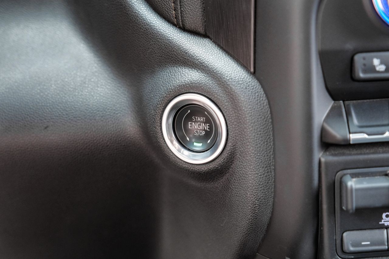 GMC Sierra 1500 Vehicle Main Gallery Image 21