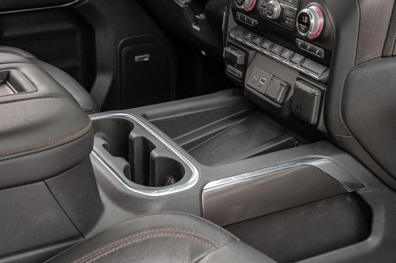GMC Sierra 1500 Vehicle Main Gallery Image 23