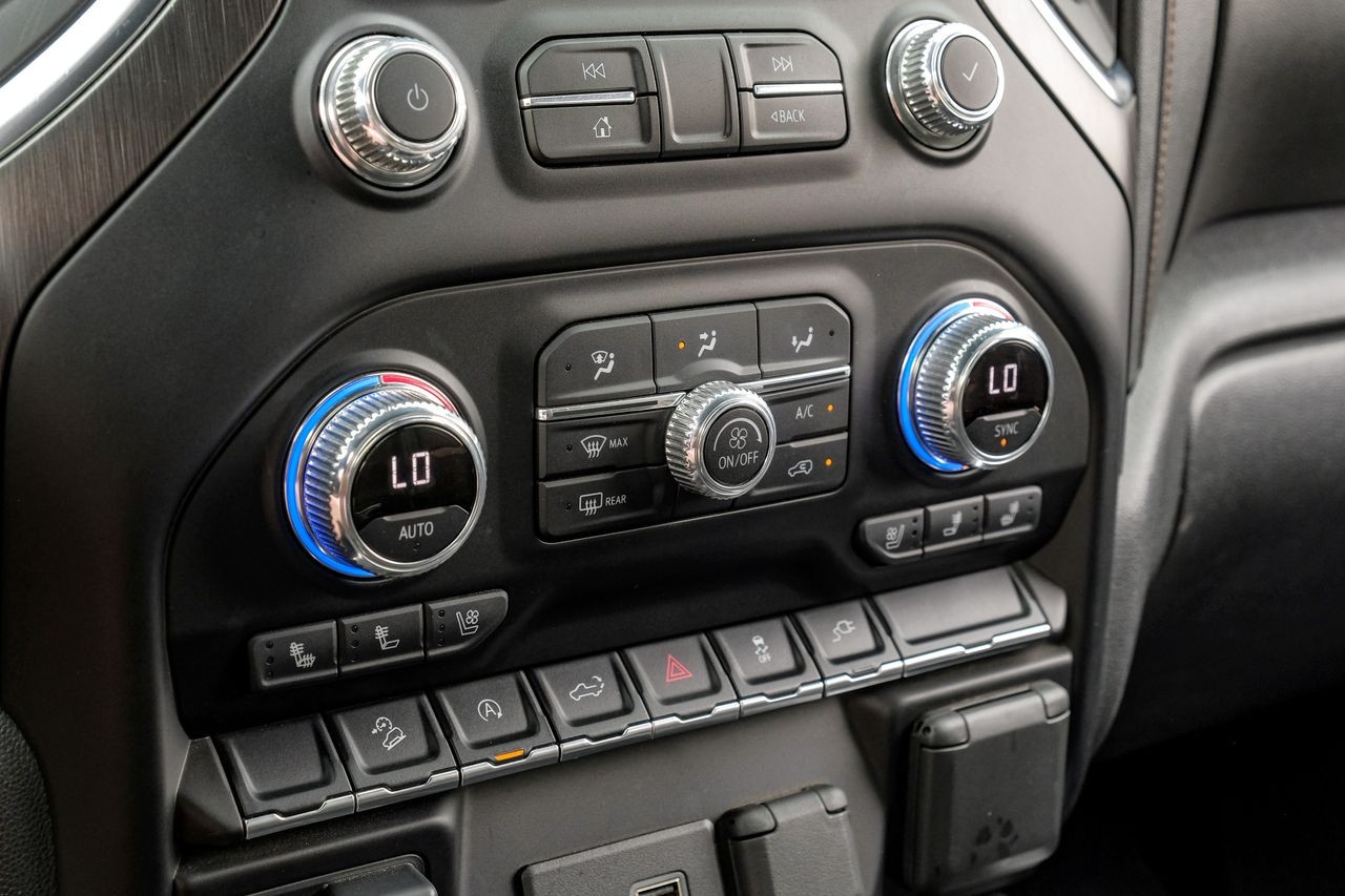 GMC Sierra 1500 Vehicle Main Gallery Image 26