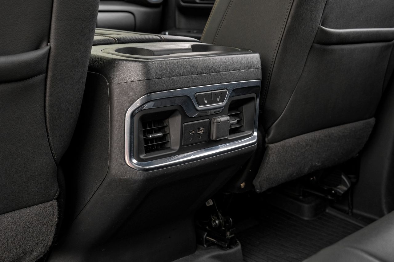 GMC Sierra 1500 Vehicle Main Gallery Image 44
