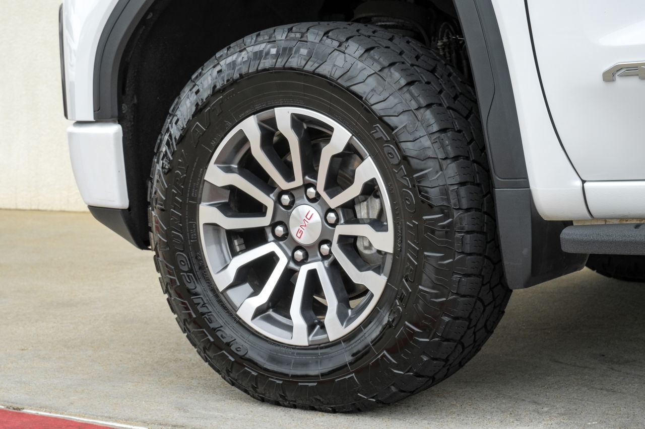 GMC Sierra 1500 Vehicle Main Gallery Image 63