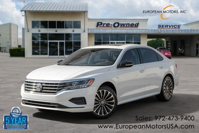 Volkswagen Passat 2.0T Limited Edition Blind Spot Monitor Park Assist Sunroof Heated Sea - Plano TX
