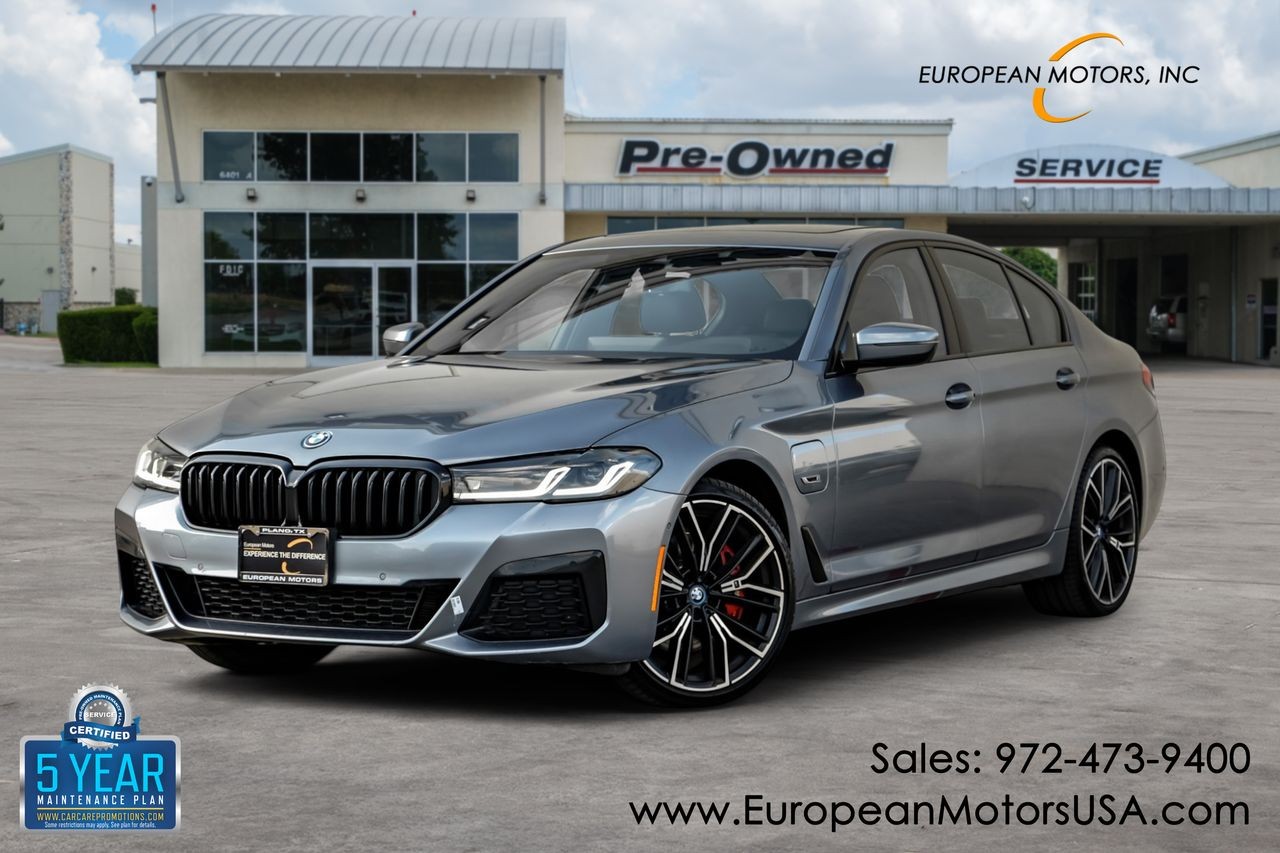 BMW 5 Series Vehicle Main Gallery Image 01