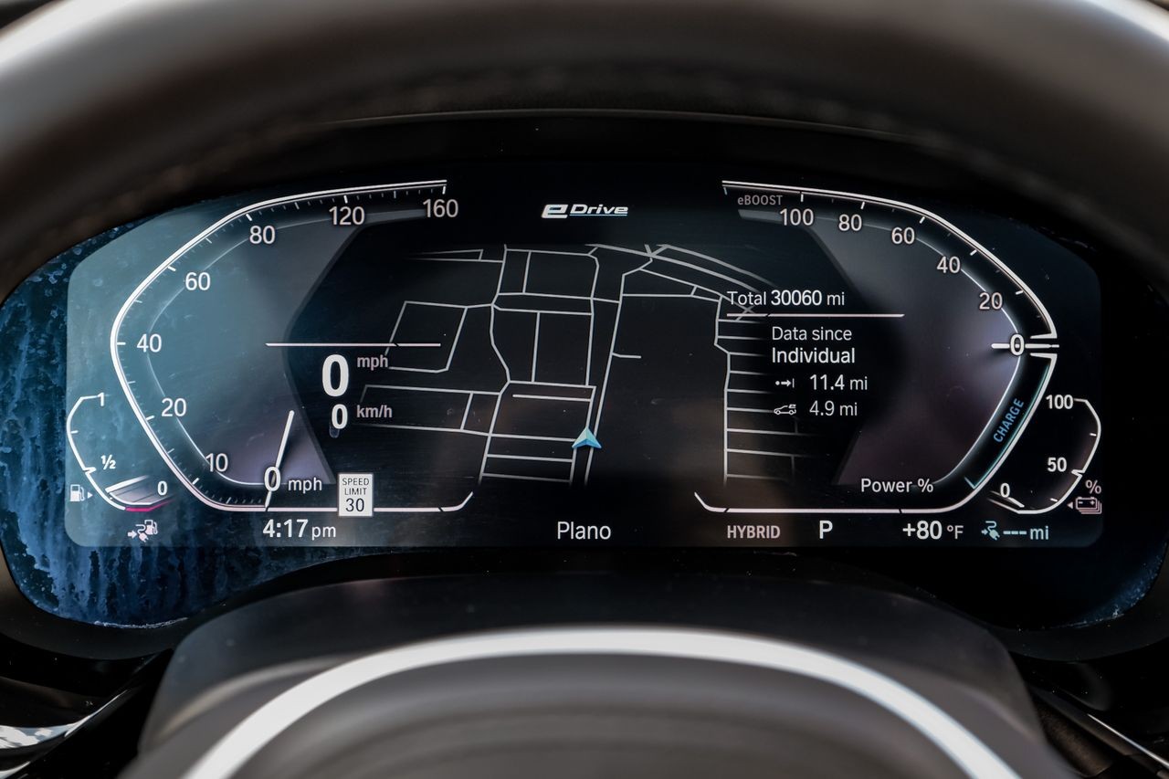 BMW 5 Series Vehicle Main Gallery Image 20