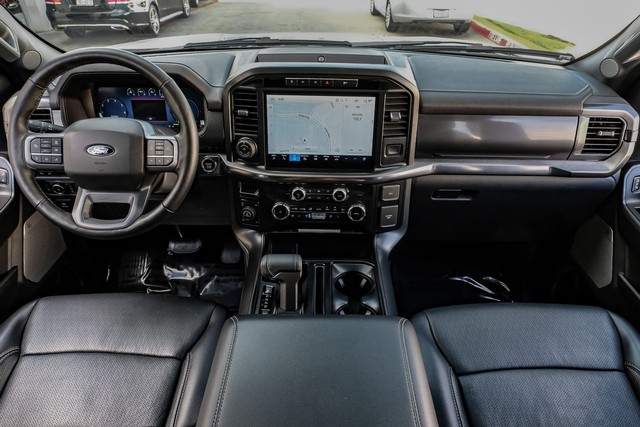 Ford F-150 Vehicle Main Gallery Image 12