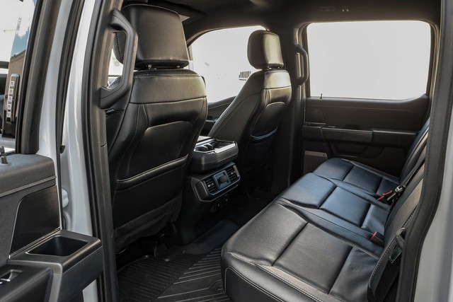 Ford F-150 Vehicle Main Gallery Image 34