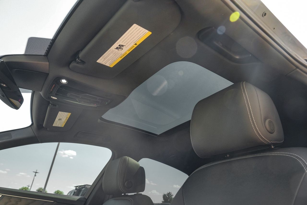 Audi A6 Vehicle Main Gallery Image 05