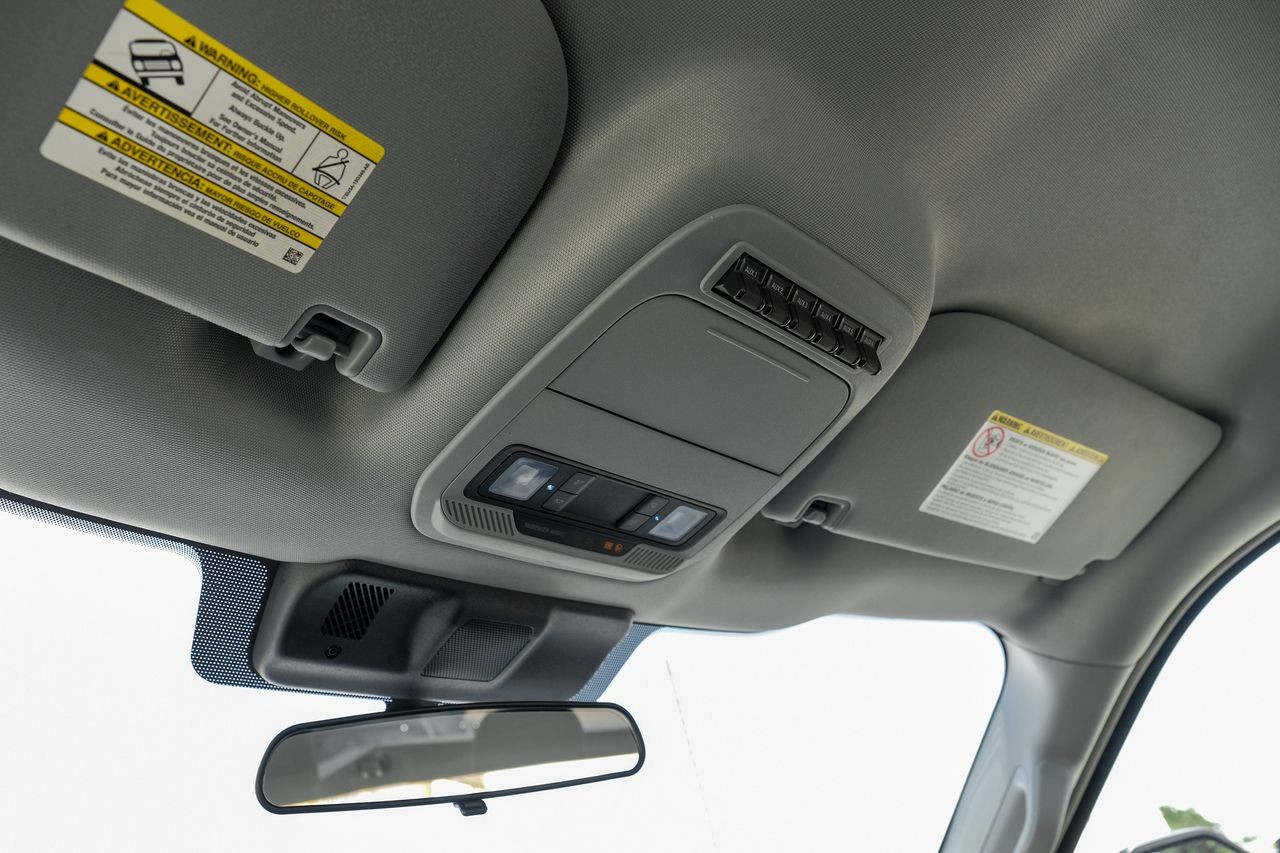 Ford F-250 Vehicle Main Gallery Image 19