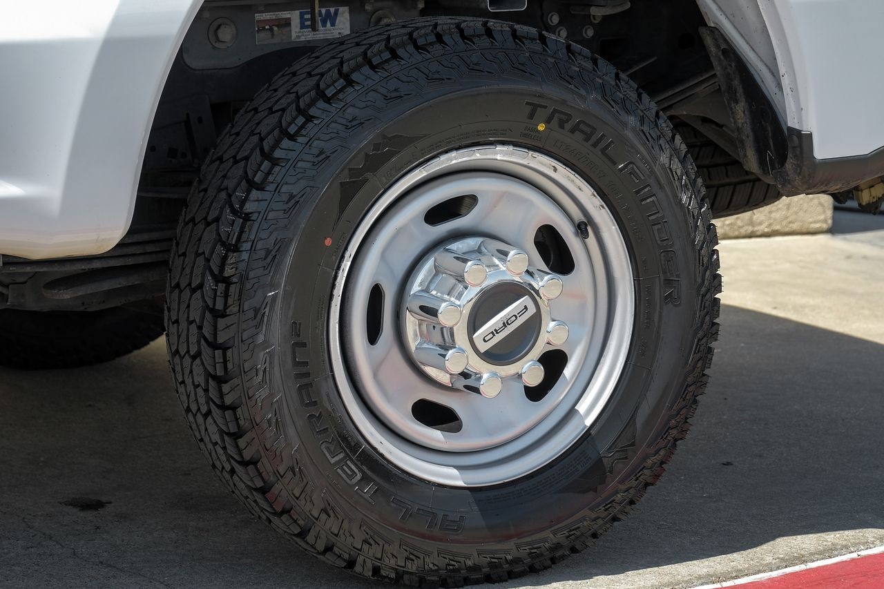 Ford F-250 Vehicle Main Gallery Image 39
