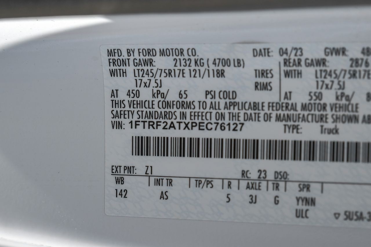 Ford F-250 Vehicle Main Gallery Image 40