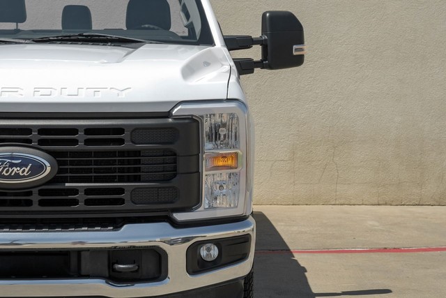 Ford F-250 Vehicle Main Gallery Image 33