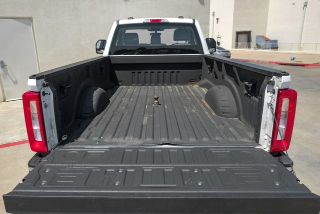 Ford F-250 Vehicle Main Gallery Image 35