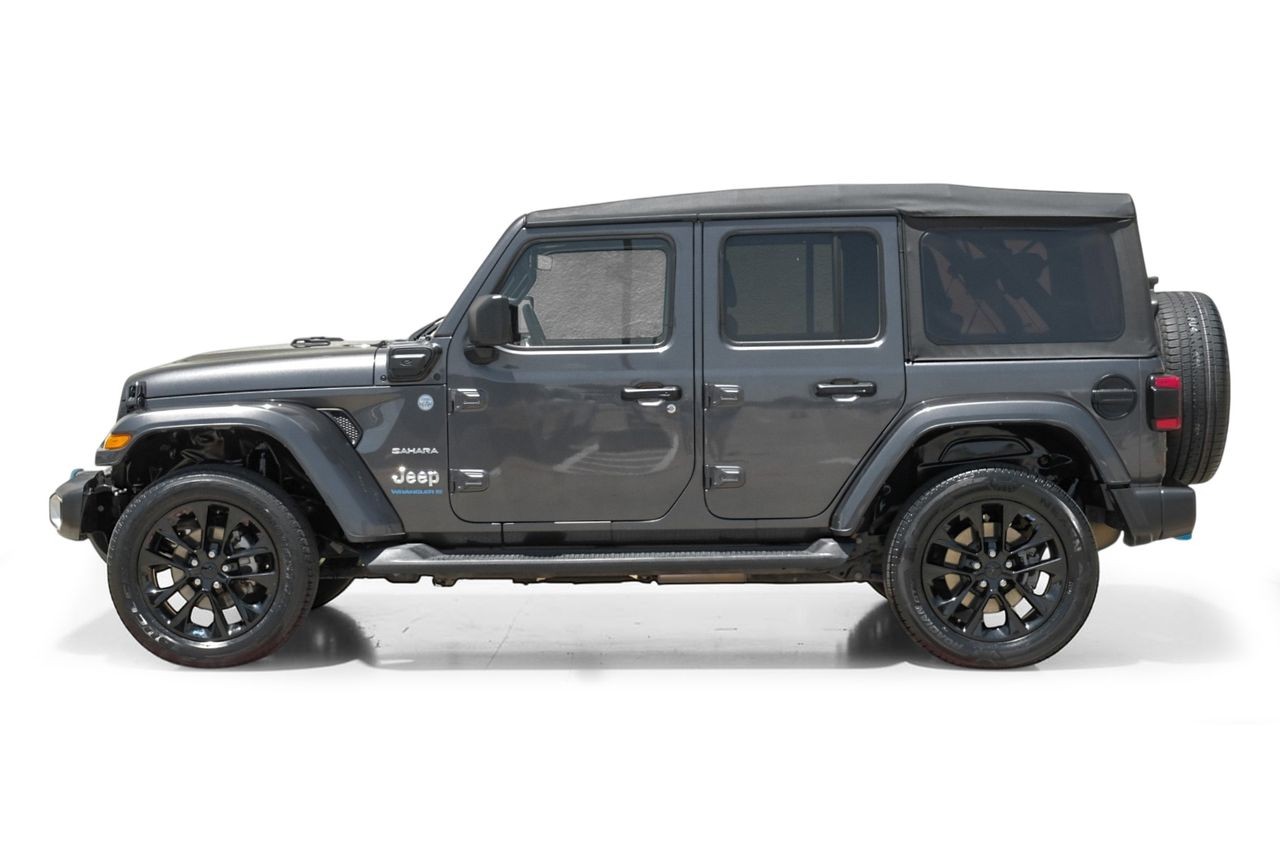 Jeep Wrangler Vehicle Main Gallery Image 12