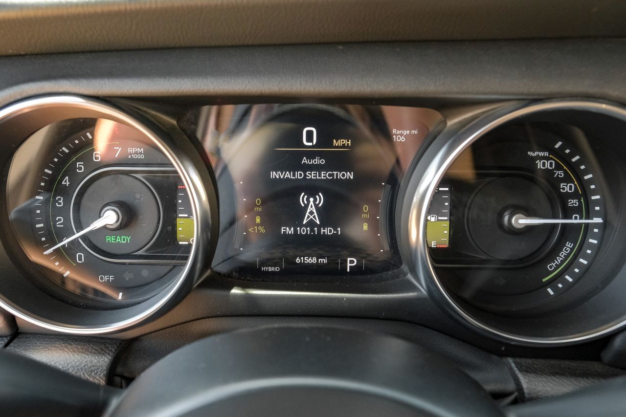 Jeep Wrangler Vehicle Main Gallery Image 20