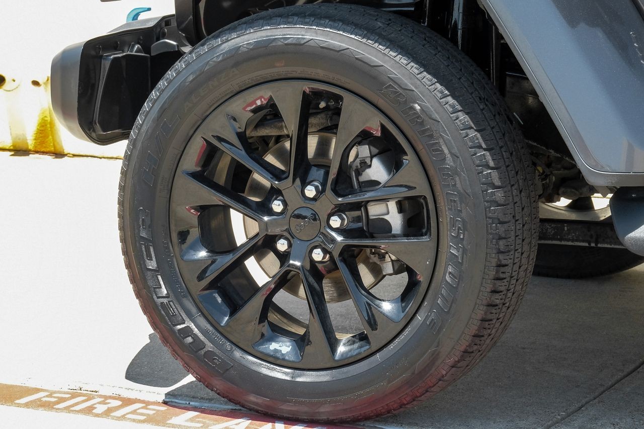Jeep Wrangler Vehicle Main Gallery Image 57