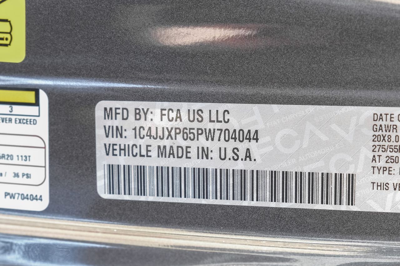 Jeep Wrangler Vehicle Main Gallery Image 60